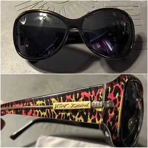 Betsey Johnson Vintage pink leopard sunglasses